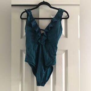 Shade & shore one piece bathing suit medium